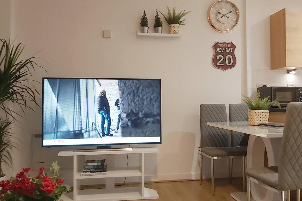 Piquancy Apartments - Sheffield City Centre Екстериор снимка