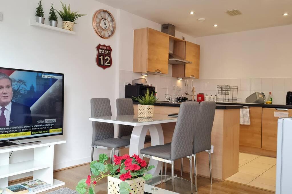 Piquancy Apartments - Sheffield City Centre Екстериор снимка